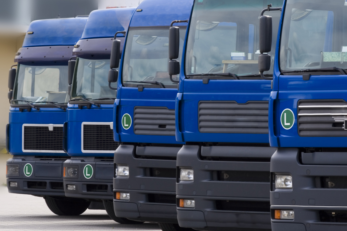 How To Reduce Fuel Consumption In Trucks Teletrac Navman